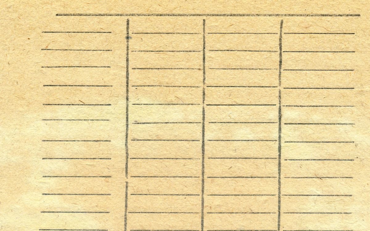 Annotated column grid showing Retro Fitted's three-column structure with ruled dividers and spacing proportions